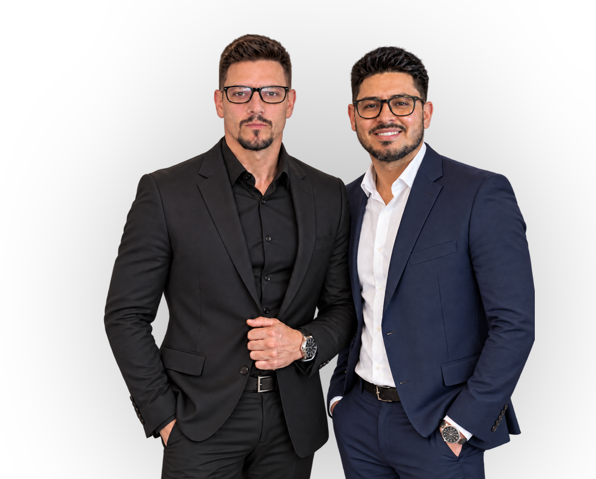 Corretores Paulo Carreiro e Luiz Alvarez